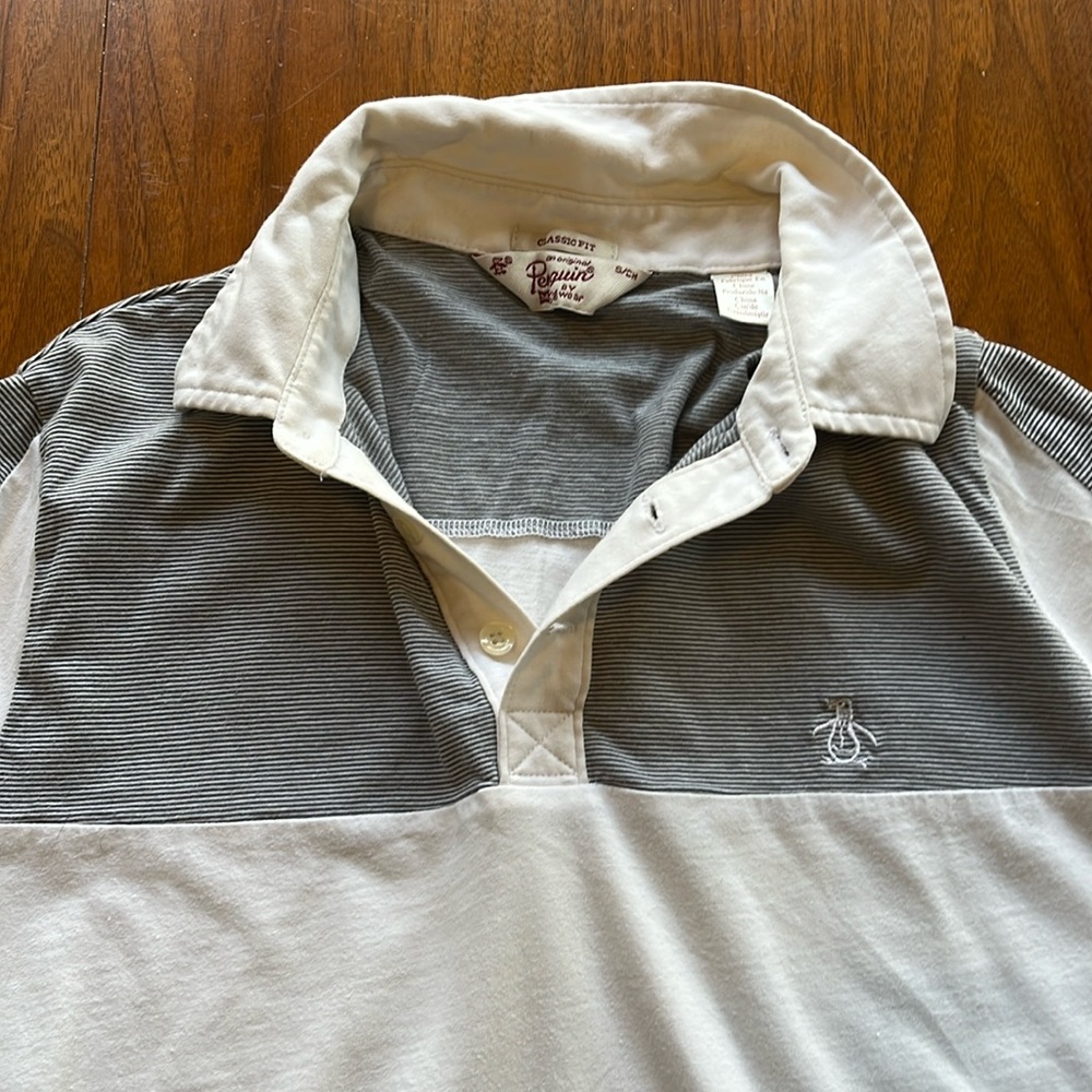 Penguin “classic fit” polo - Size Small